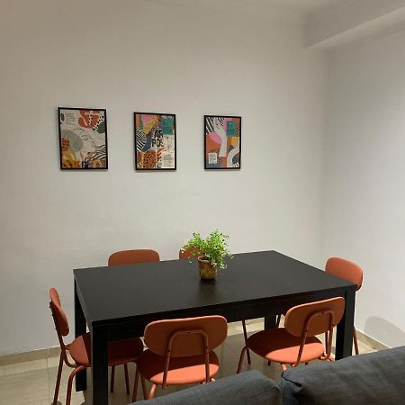 Apartamento Cinta 3 Habitaciones Seville Exterior photo
